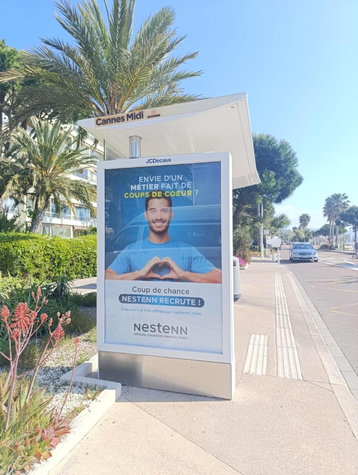 Nouveau ! Avec Terrasse Dans En Face De La - Midi Cannes